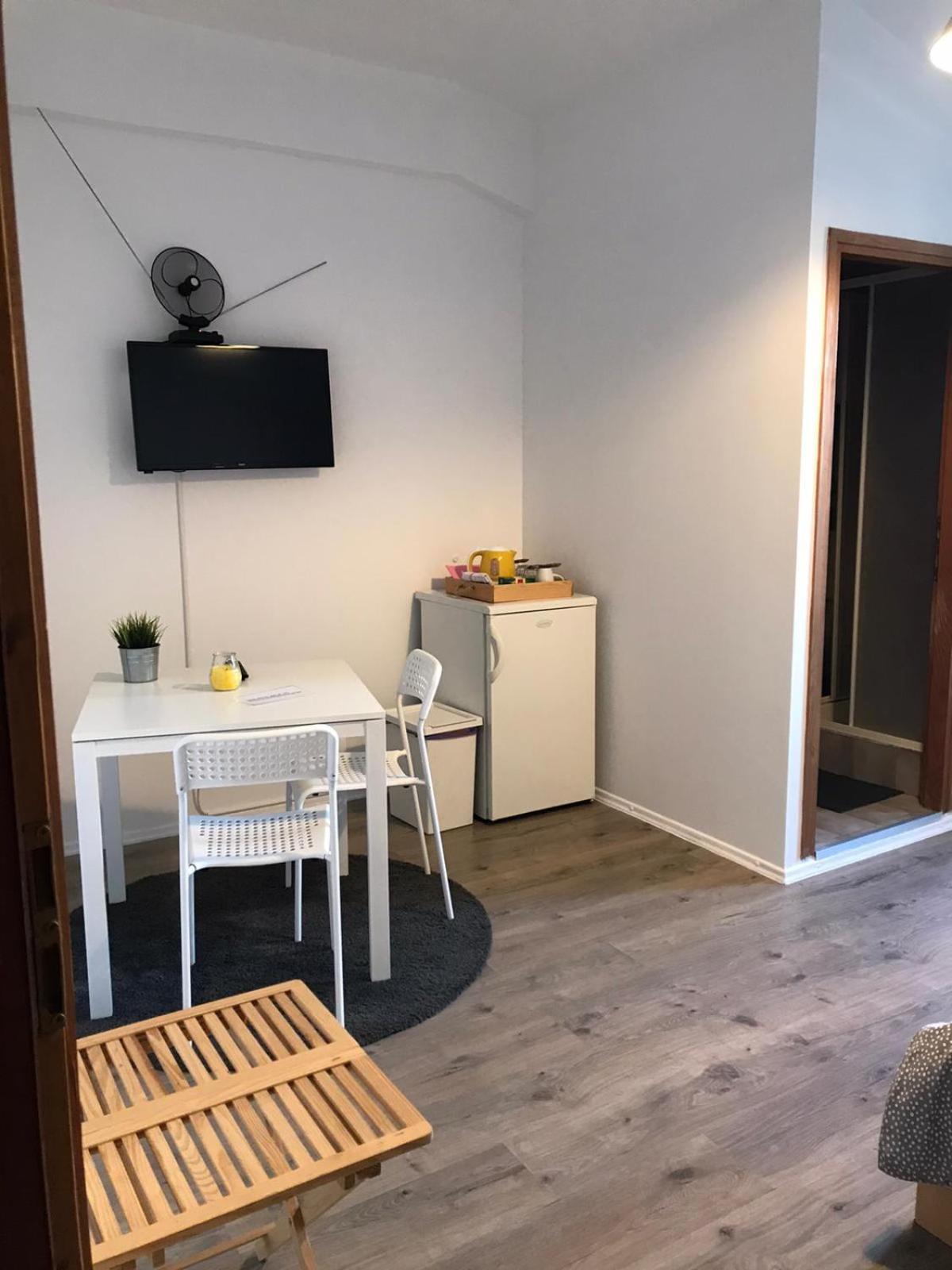 Apartmani Vacanza Zagreb Bilik gambar