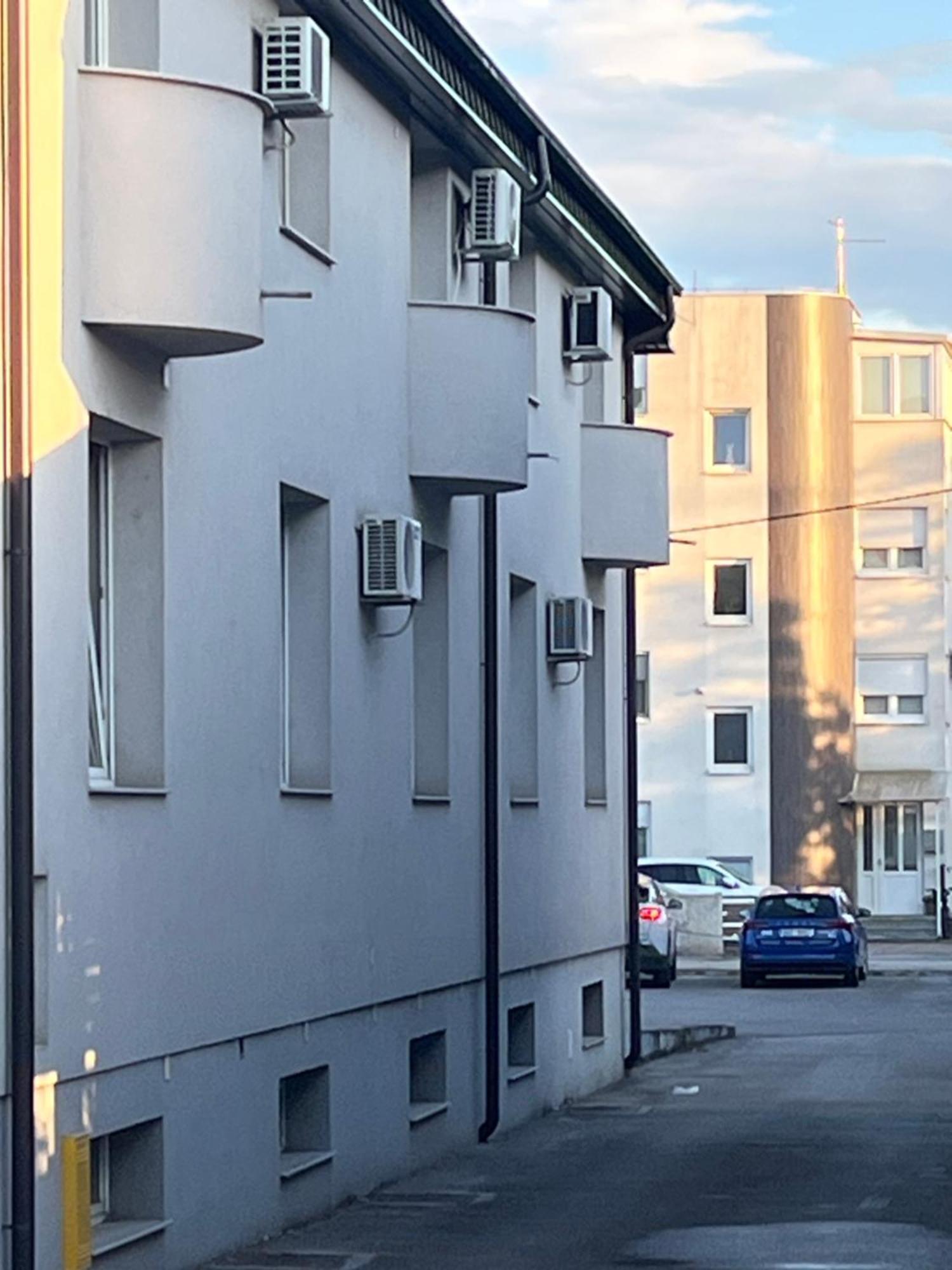 Apartmani Vacanza Zagreb Luaran gambar