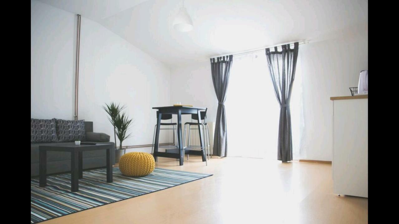 Apartmani Vacanza Zagreb Luaran gambar